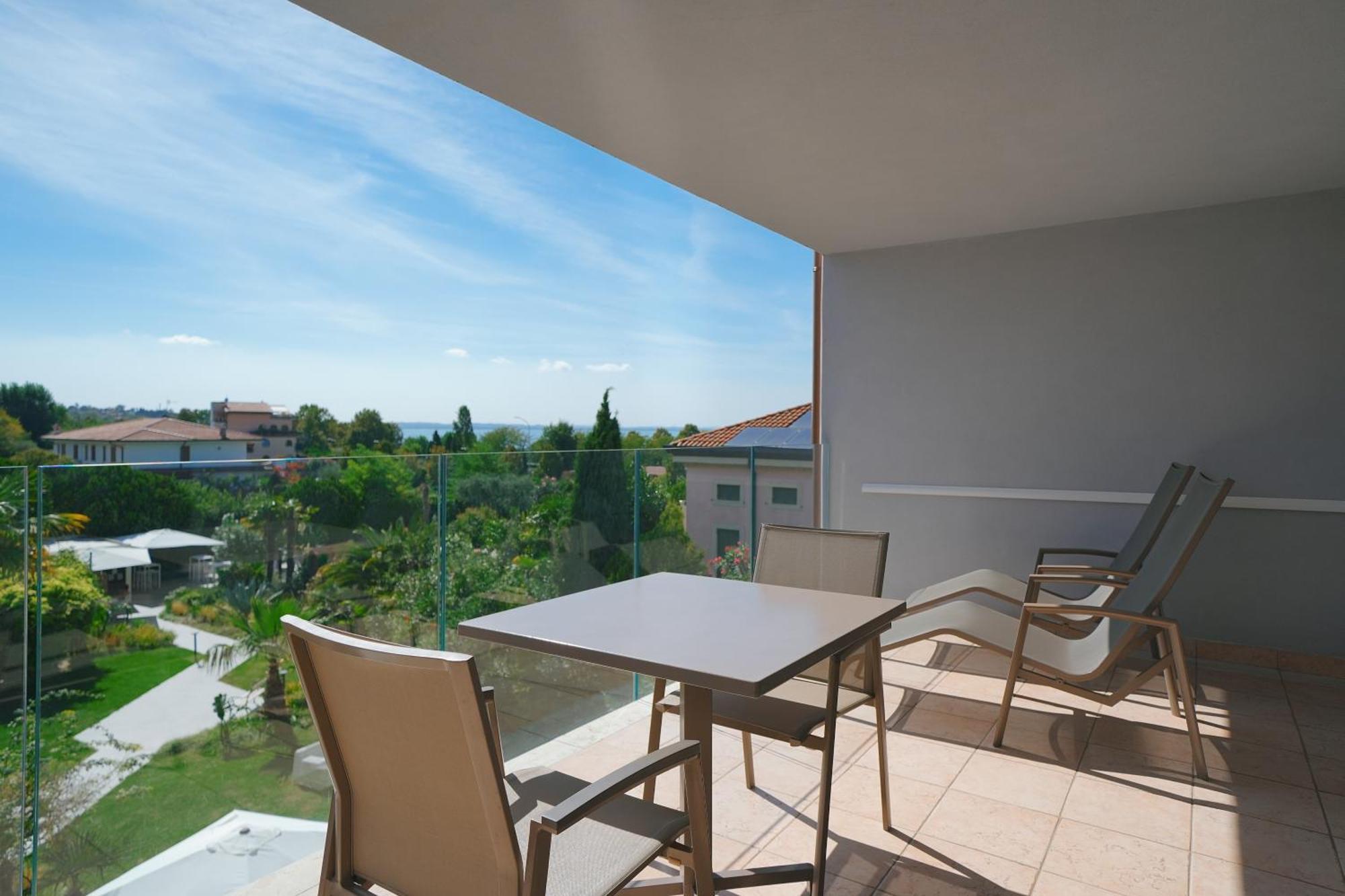 Palazzo Della Scala Spa Hotel Suites & Apartments Lazise Bilik gambar