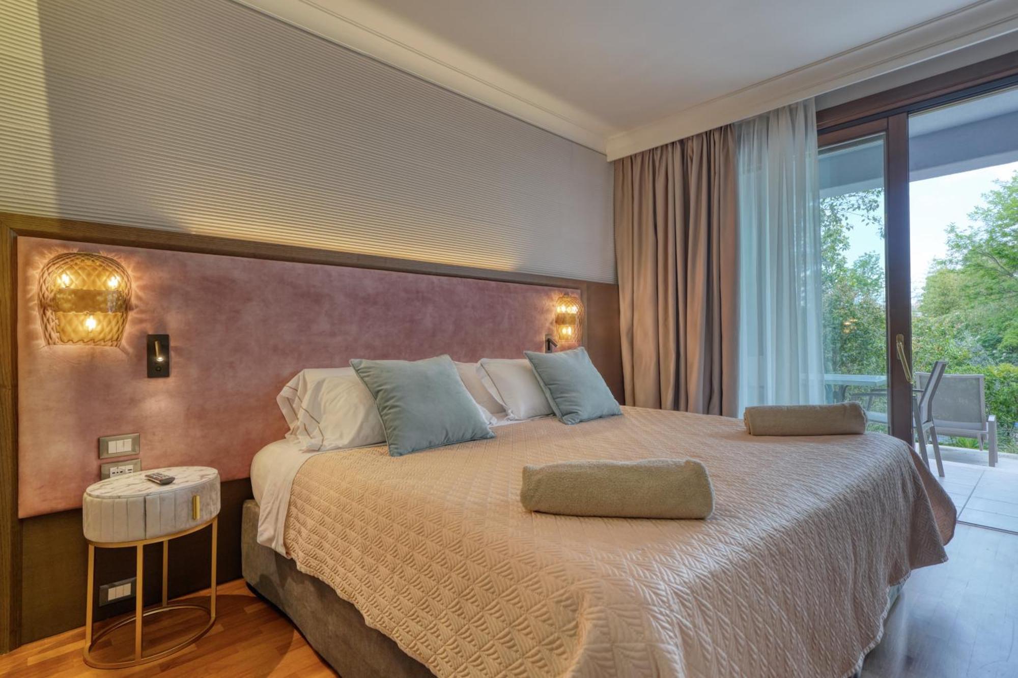 Palazzo Della Scala Spa Hotel Suites & Apartments Lazise Bilik gambar