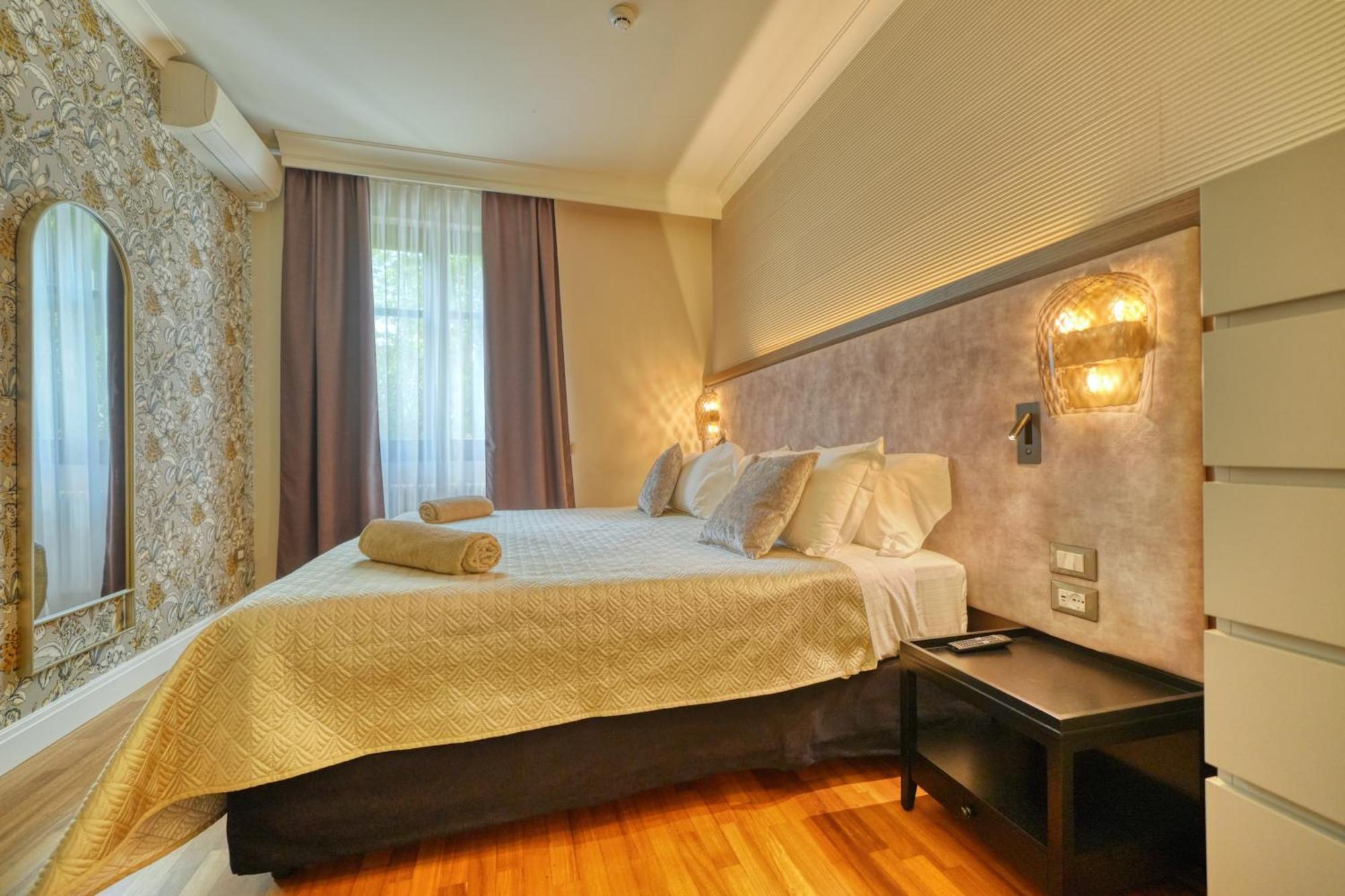 Palazzo Della Scala Spa Hotel Suites & Apartments Lazise Bilik gambar