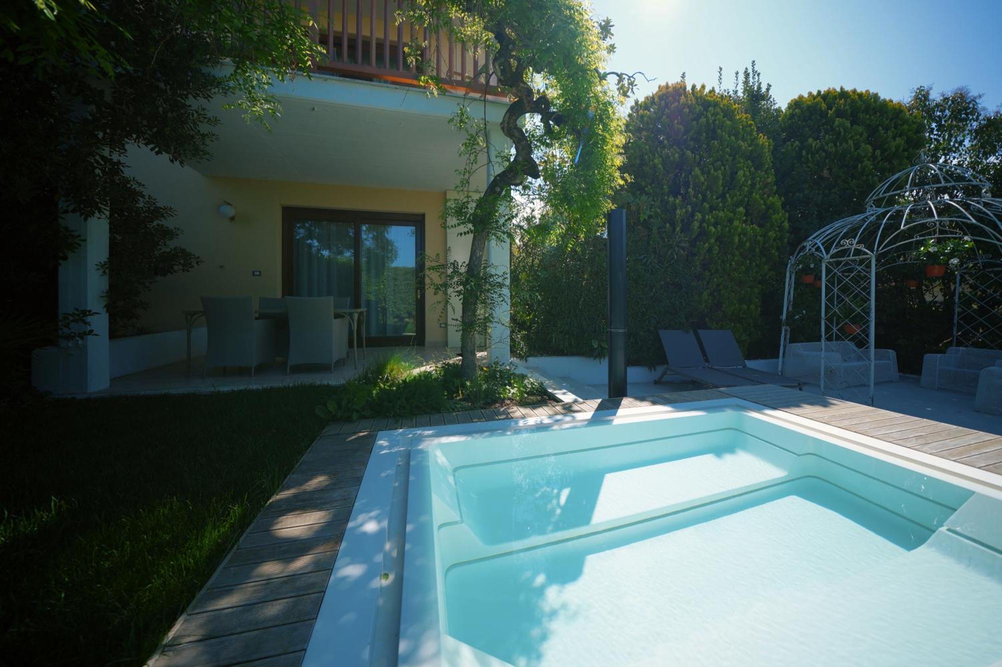 Palazzo Della Scala Spa Hotel Suites & Apartments Lazise Bilik gambar