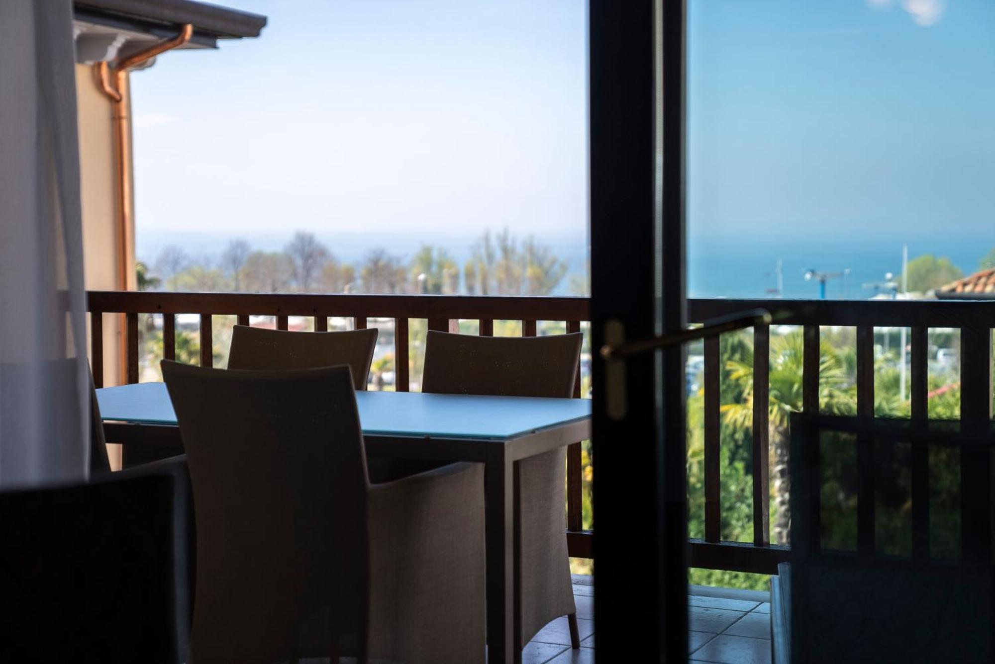 Palazzo Della Scala Spa Hotel Suites & Apartments Lazise Bilik gambar