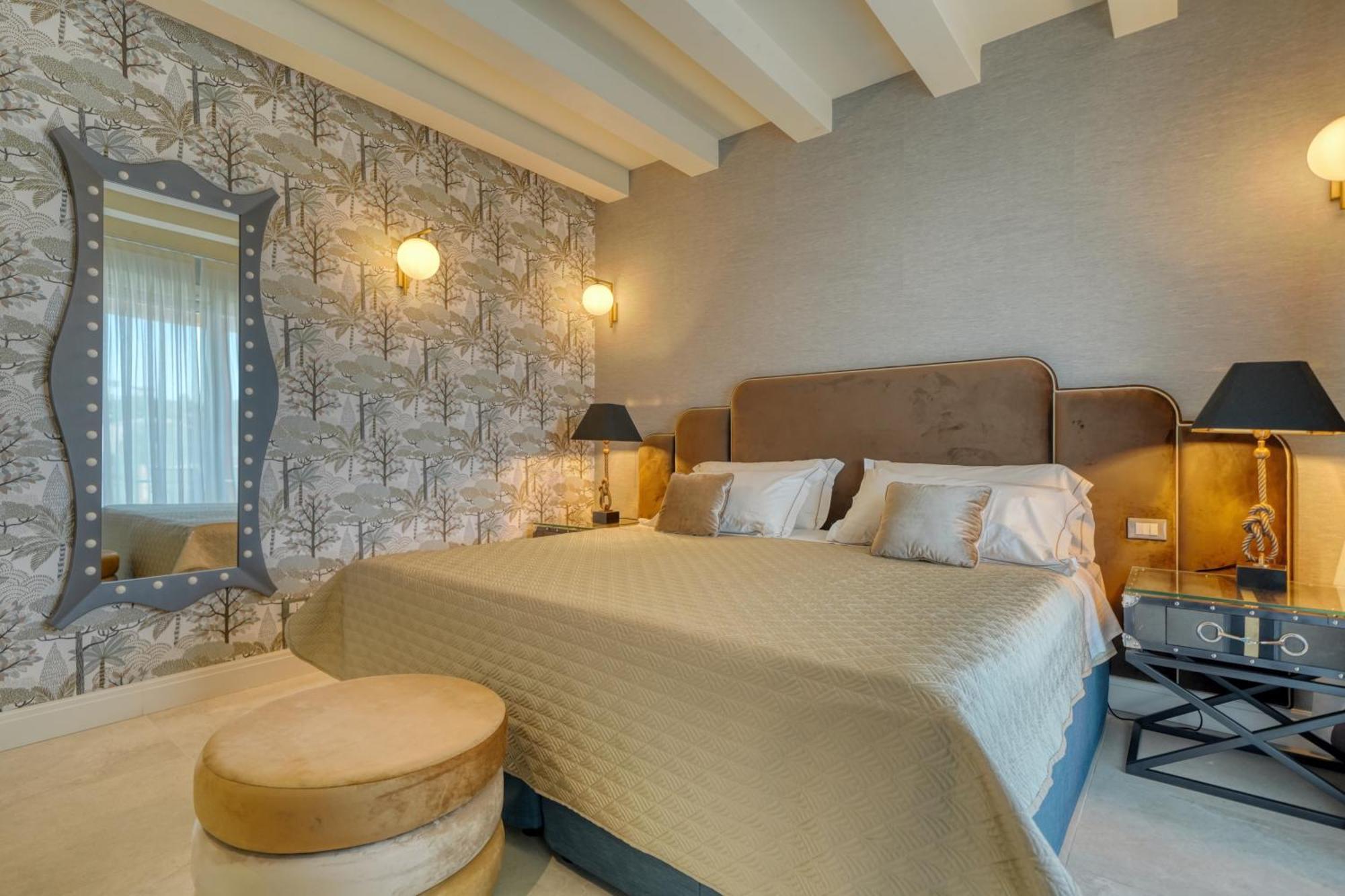 Palazzo Della Scala Spa Hotel Suites & Apartments Lazise Bilik gambar