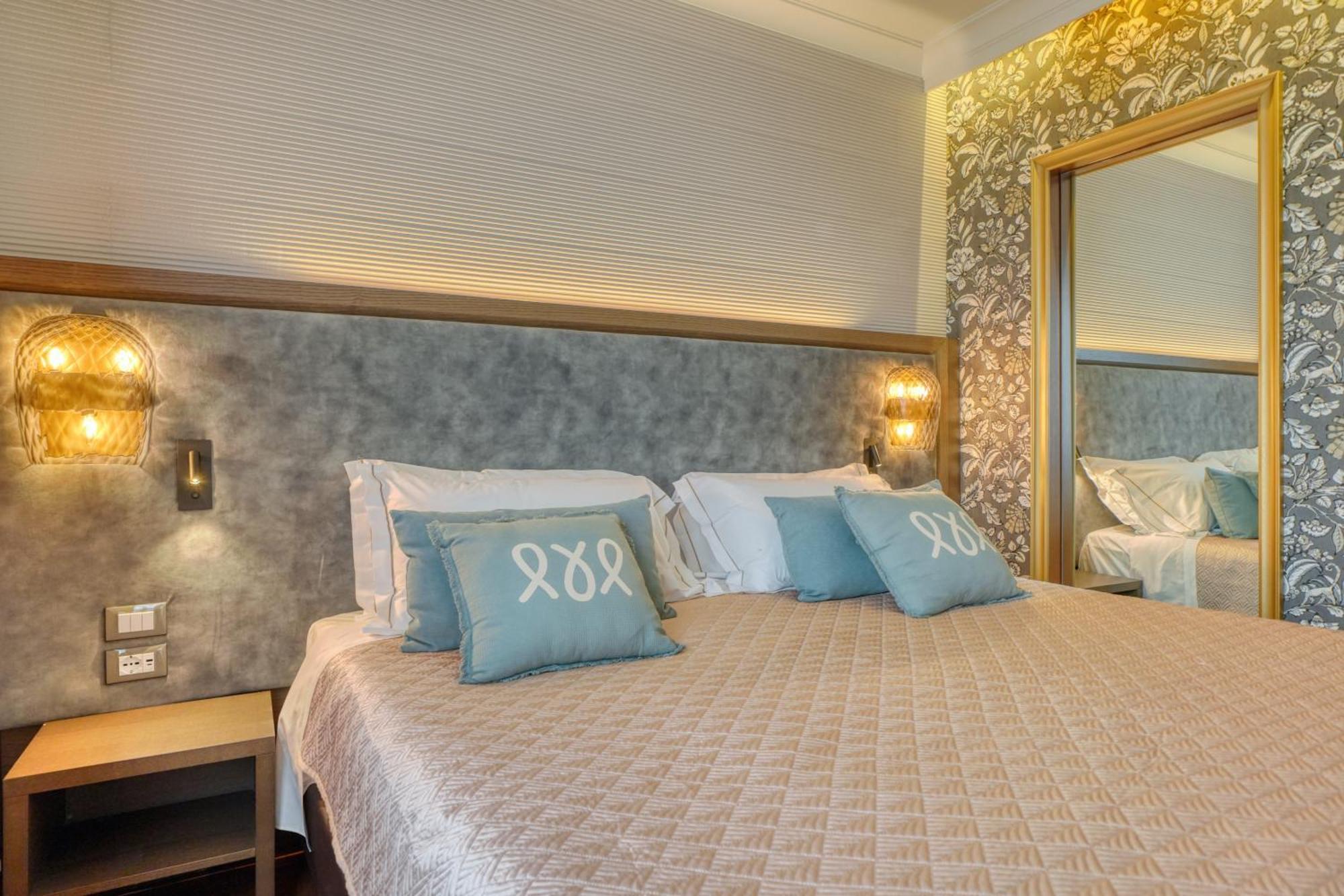 Palazzo Della Scala Spa Hotel Suites & Apartments Lazise Bilik gambar