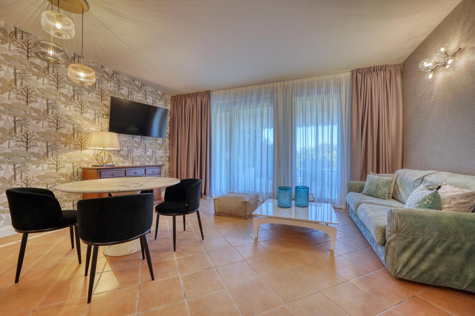 Palazzo Della Scala Spa Hotel Suites & Apartments Lazise Bilik gambar